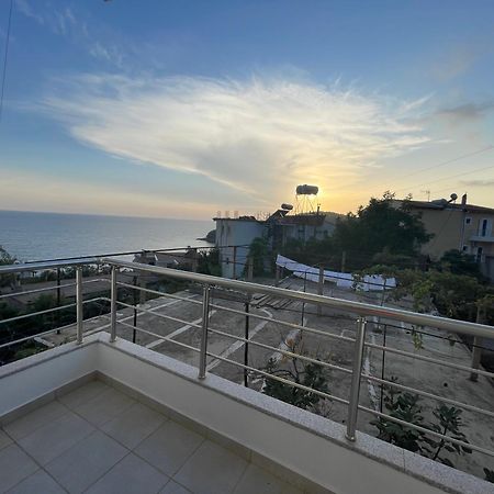 Tasos Rooms Himare Eksteriør bilde