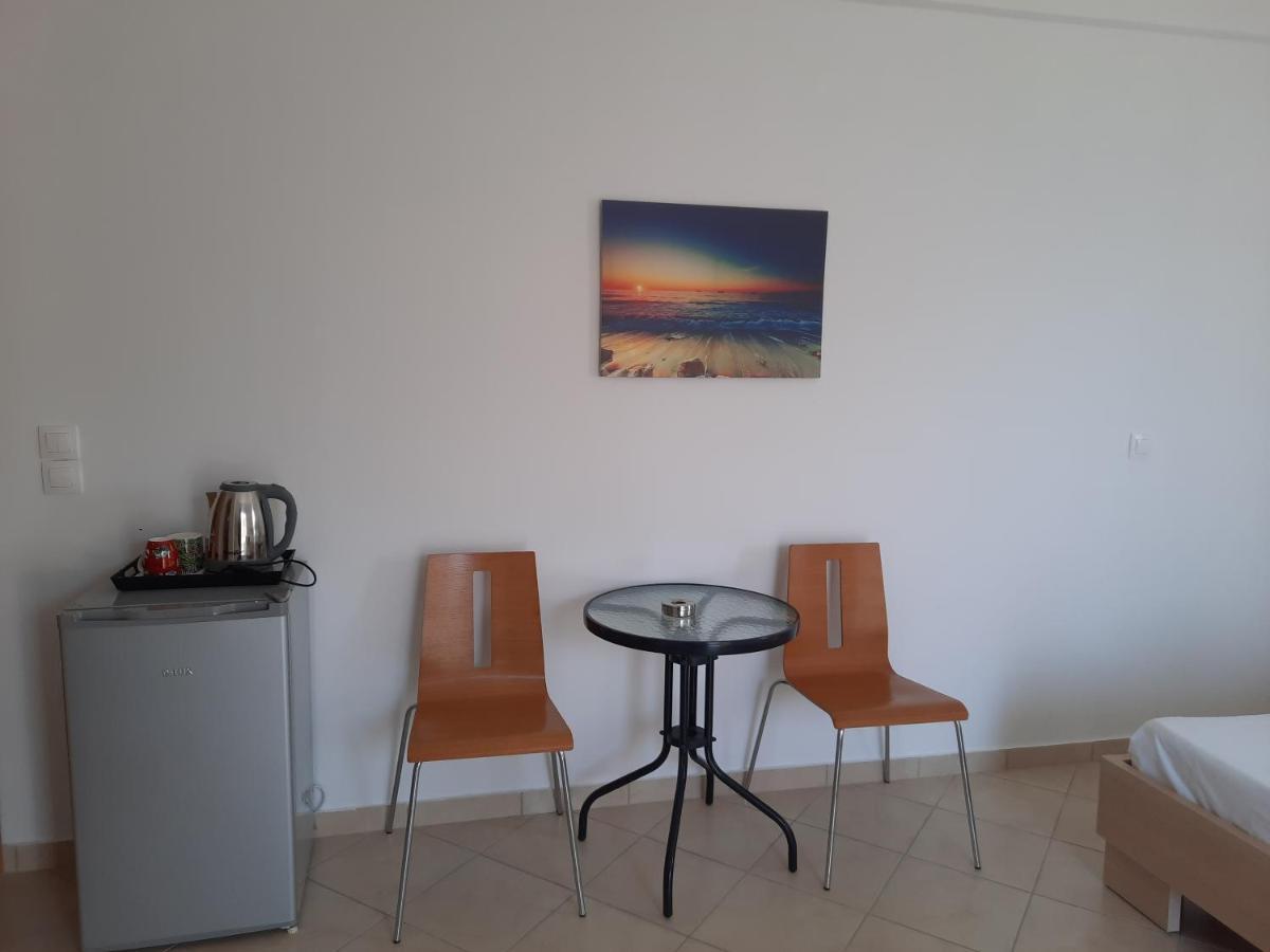 Tasos Rooms Himare Eksteriør bilde