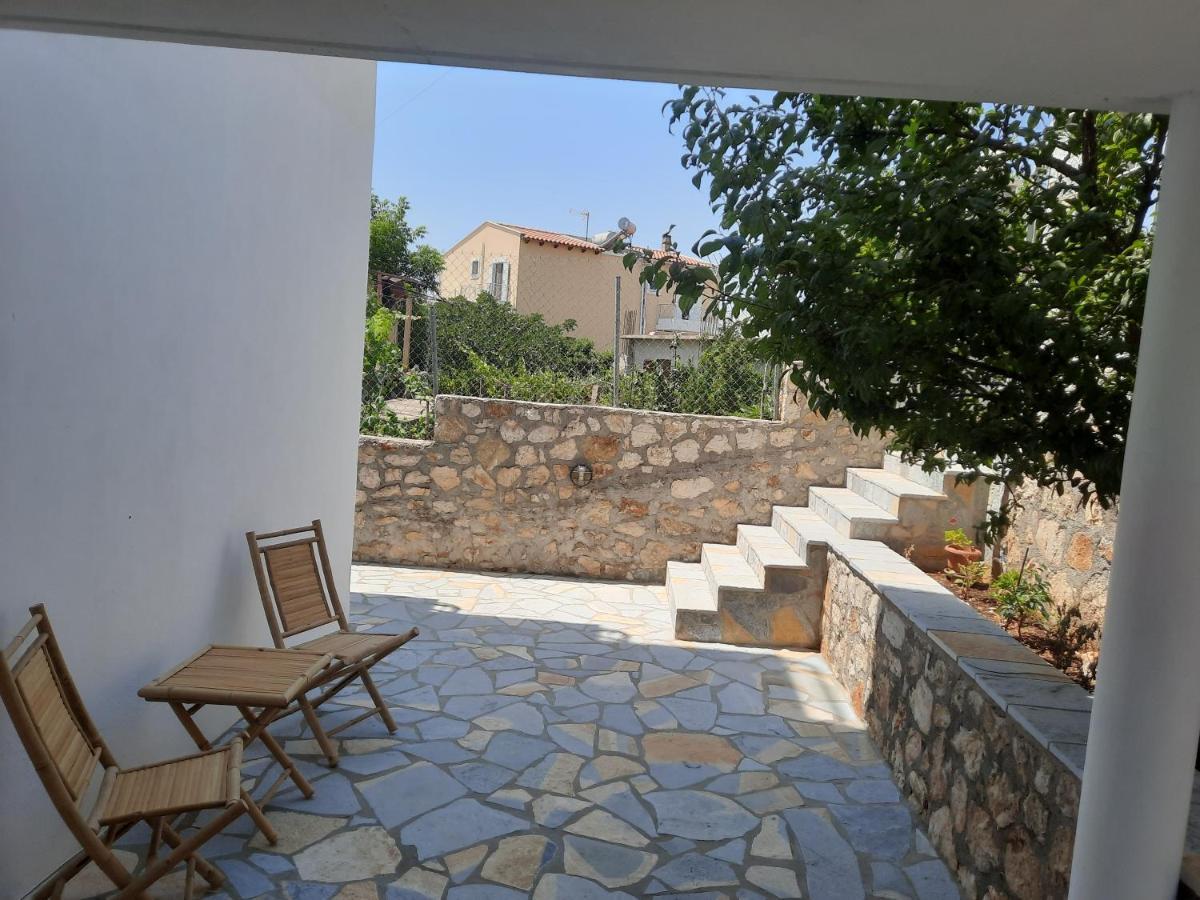 Tasos Rooms Himare Eksteriør bilde