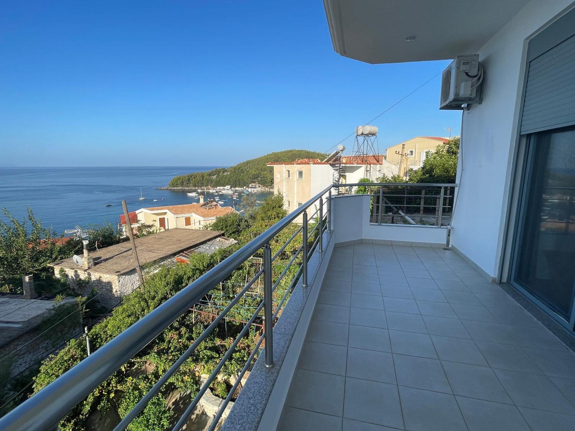 Tasos Rooms Himare Eksteriør bilde