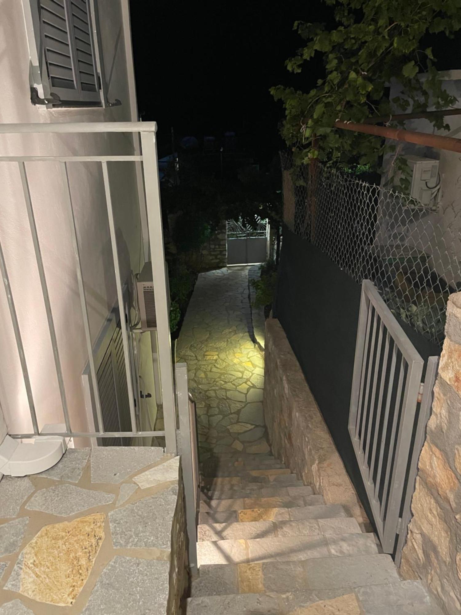 Tasos Rooms Himare Eksteriør bilde