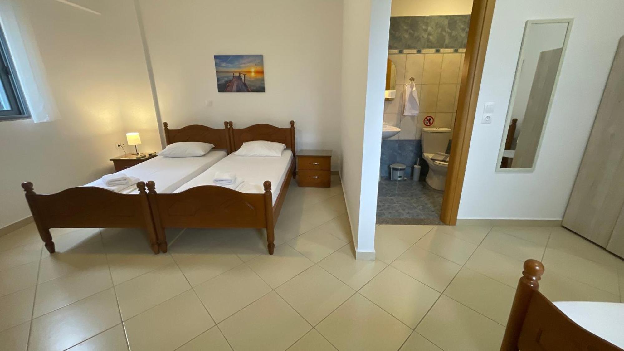 Tasos Rooms Himare Eksteriør bilde