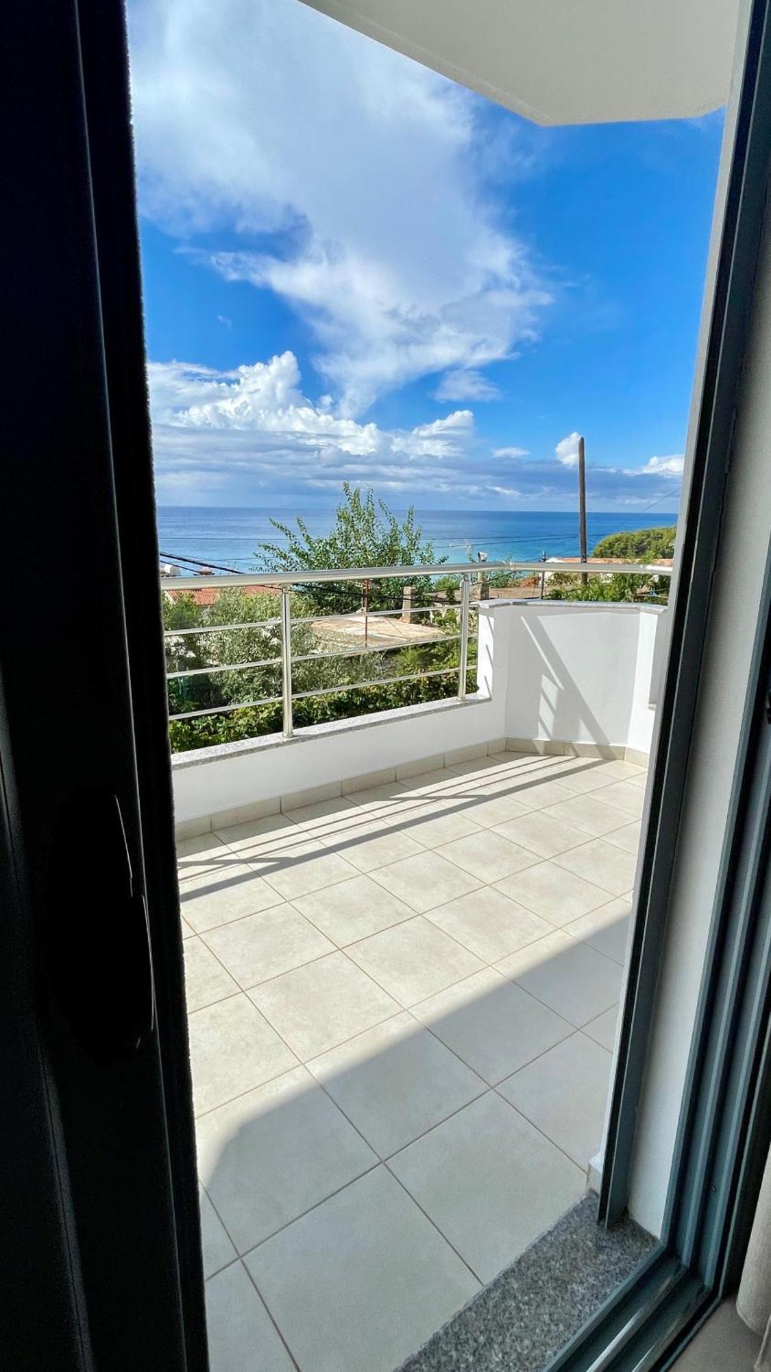 Tasos Rooms Himare Eksteriør bilde