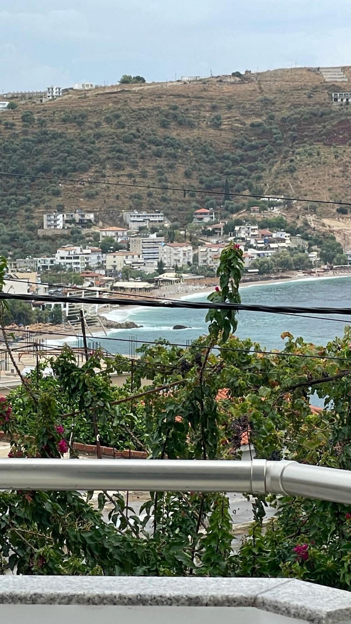 Tasos Rooms Himare Eksteriør bilde